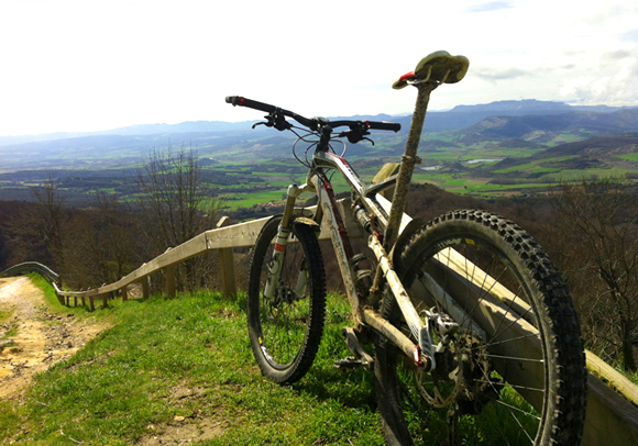 Entrenamientos antes de la prueba BTT de los 10000 del Soplao (Cantabria)