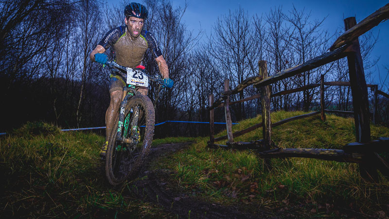 Jon Erguin en la primera carrera de la temporada 2017 Victoria en el Open Euskadi MTB San Markos 2017