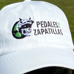 Gorra bordada Pedales y Zapatillas para ciclistas